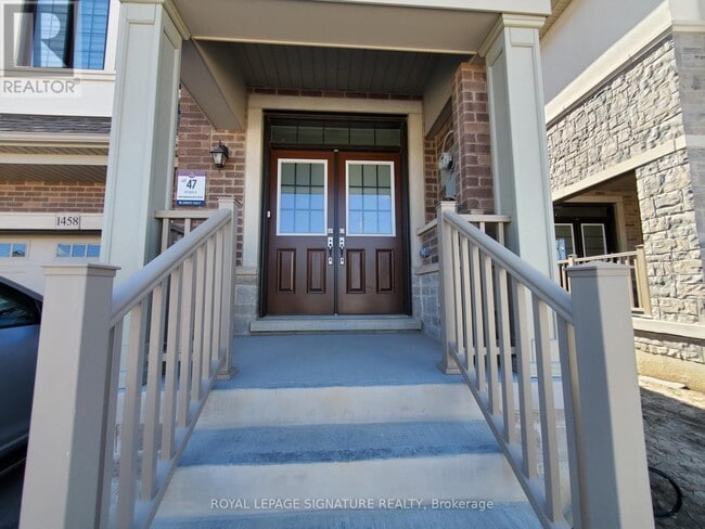 Building Photo - 1458 Kovachik Blvd