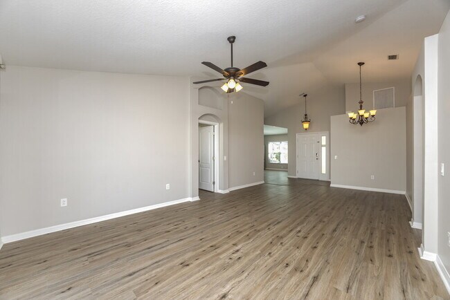 Foto del edificio - 12724 Lake Vista Dr