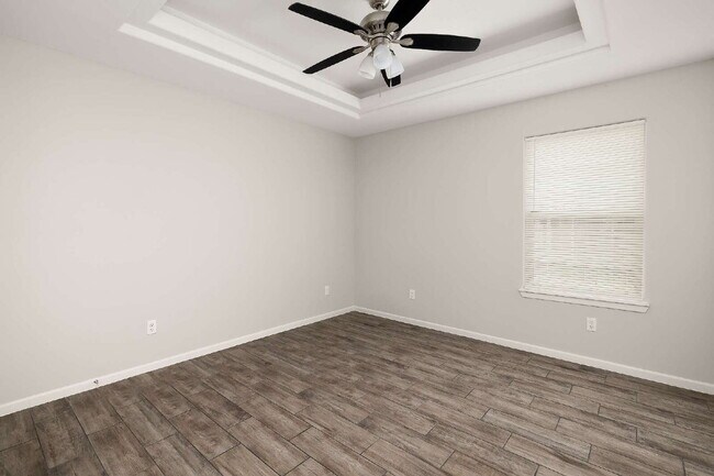 Foto del edificio - "Spacious 3-Bed Oasis with Granite Elegance in Weslaco!"