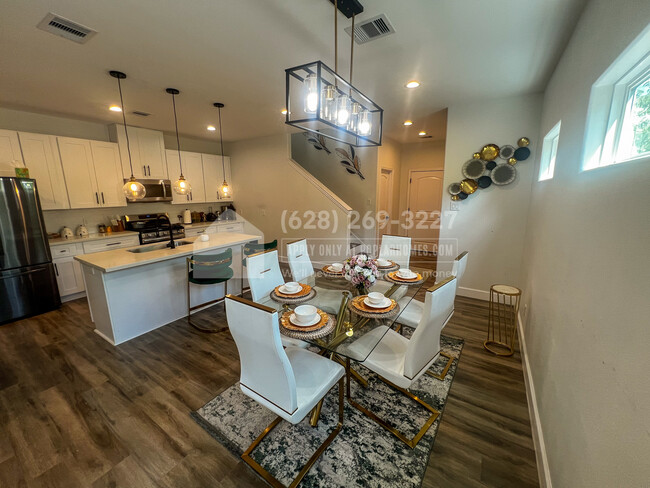 Foto del edificio - 7812 Colonial Ln