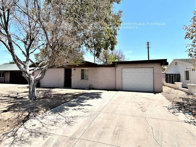 Building Photo - 4319 N 79th Dr
