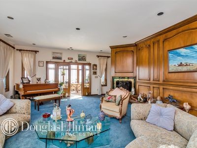 Foto del edificio - 42 Salt Meadow Ln