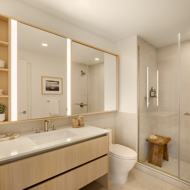 Building Photo - Forma Miami