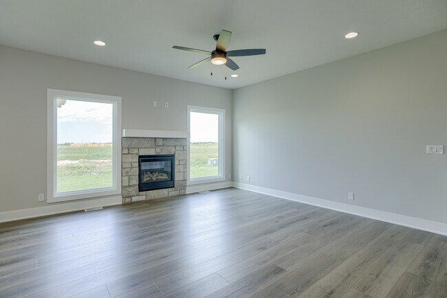 Foto del edificio - 20939 Ellison Ave