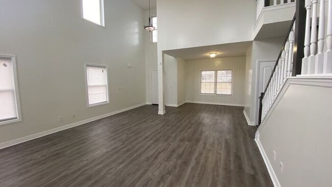 Building Photo - McCutcheon Crossing 5 BR Home