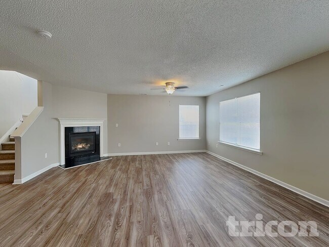 Building Photo - 4429 Devonhill Ln