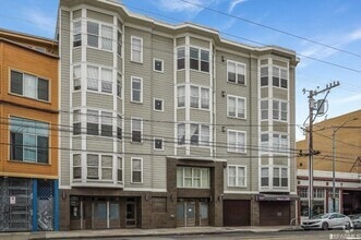 Building Photo - 566 S Van Ness Ave