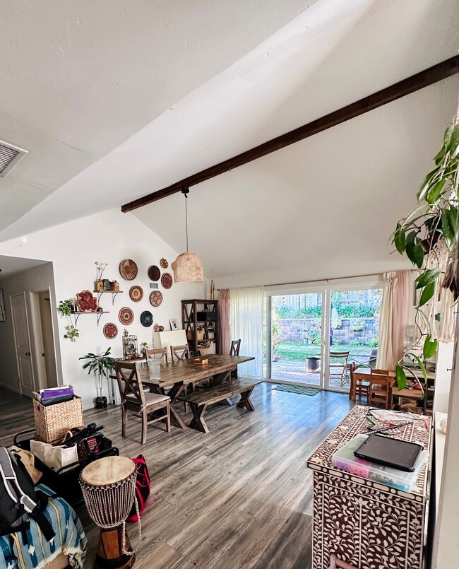 Foto del edificio - 3823 Via Del Conquistador