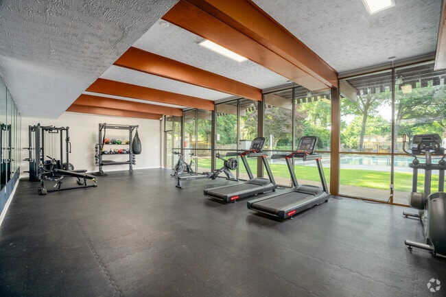 Fitness Center - Redwood Ridge
