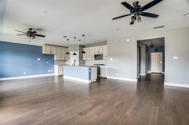 Foto del edificio - 3404 Glendale Ln