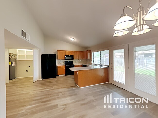 Foto del edificio - 515 Magnolia Dr