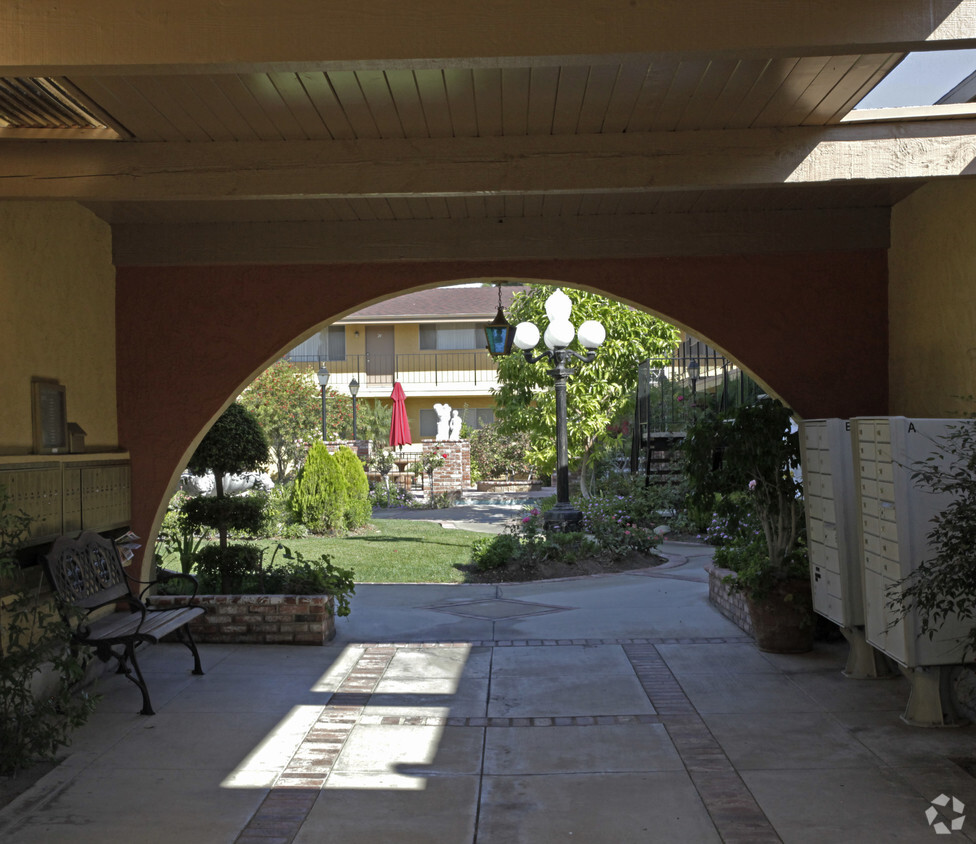 Building Photo - Hacienda Franciscan