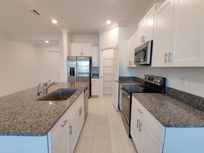 Photo - 31873 Blue Passing Loop Townhome