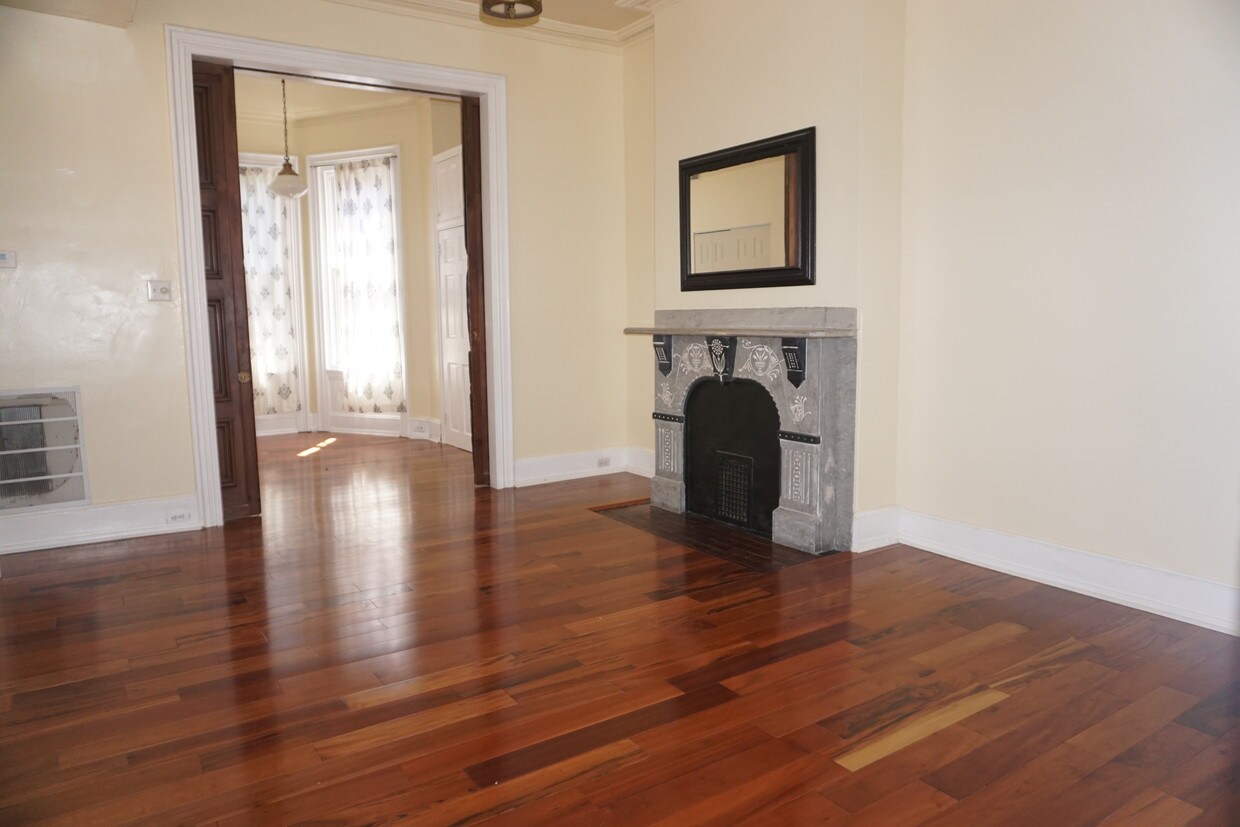 Primary Photo - 409 S 22nd St