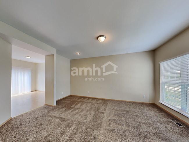 Building Photo - 1817 Grandview Pl