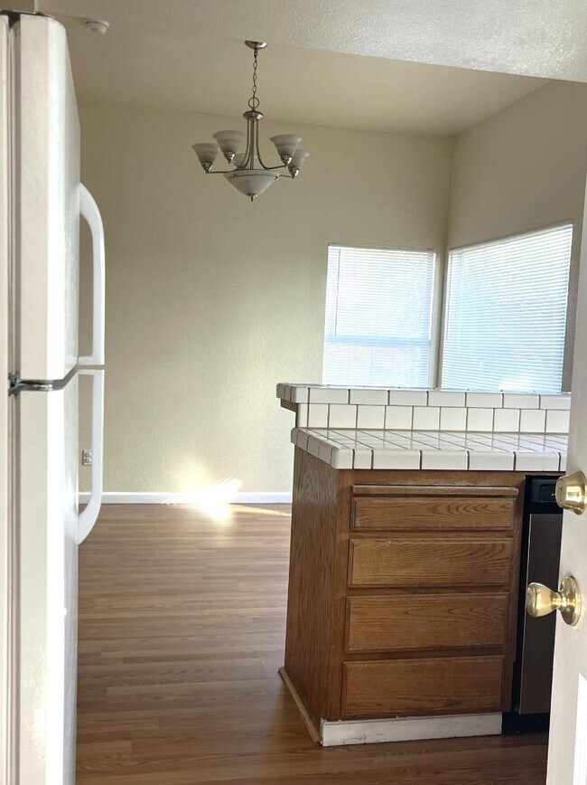 Foto del edificio - 7651 Church St