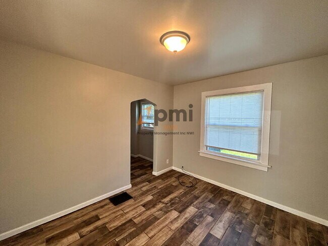 Foto del edificio - 6138-6138 Ray Ave