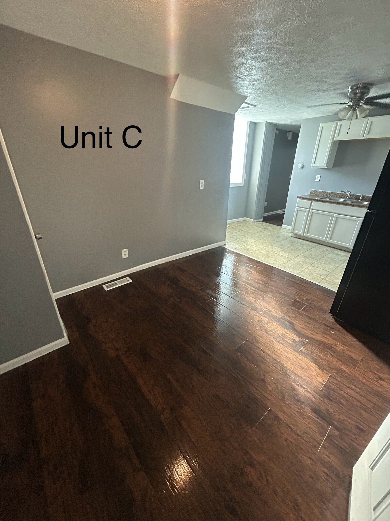 2916 Seneca Ave Lorain, OH 44055 – photo 3