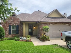 Building Photo - 119 Metairie Ct