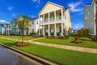 Building Photo - 134 Cloverfield Trl Dr