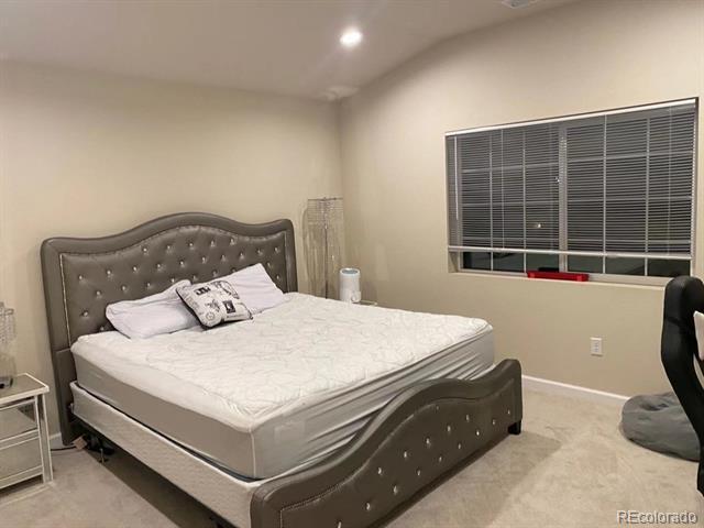 Foto del edificio - 845 E 78th Ave
