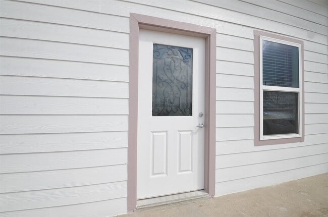 Foto del edificio - 2002 County Rd 55