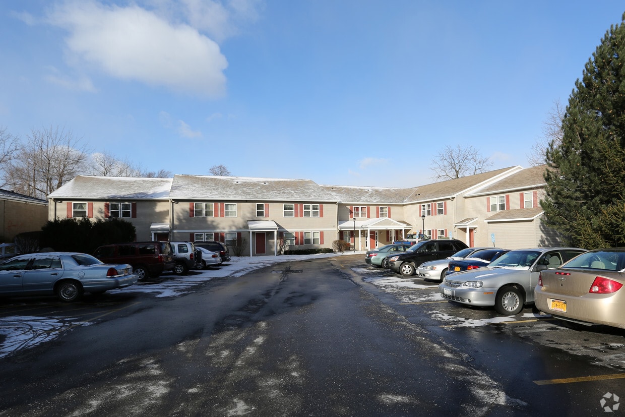 Park Place Apartments in Brockport, NY