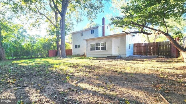 Foto del edificio - 356 Mockingbird Ave