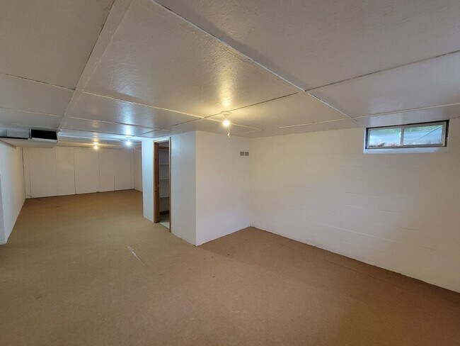 Foto del edificio - Great Home in quiet Waterloo Neighborhood