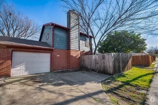 Building Photo - 5504 Columbia Ave