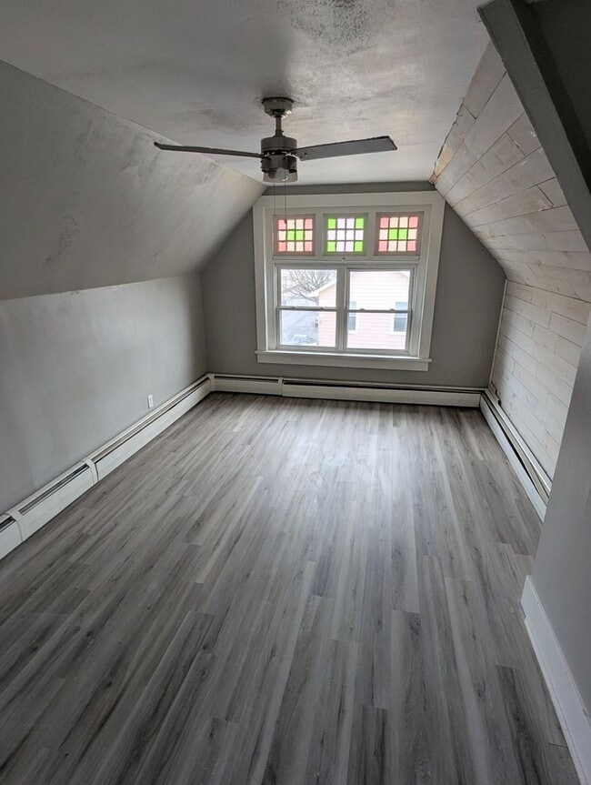 Building Photo - 200 E Bald Eagle St