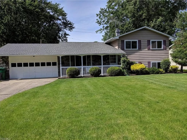 Building Photo - 8267 Findley Dr