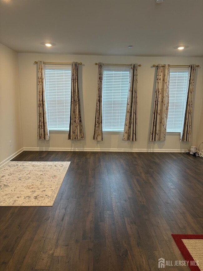 Foto del edificio - 10 Stanton Rd