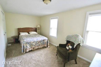 Building Photo - 4 br, 2.5 bath Apartment - 31250 Pinetree Rd