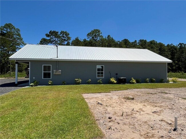 Foto del edificio - 1552 Swamp Rd