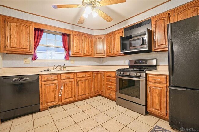 Foto del edificio - 4061 Forest Ridge Blvd