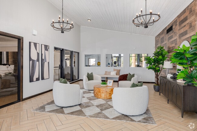 Resident Clubhouse - Emerald Apartments