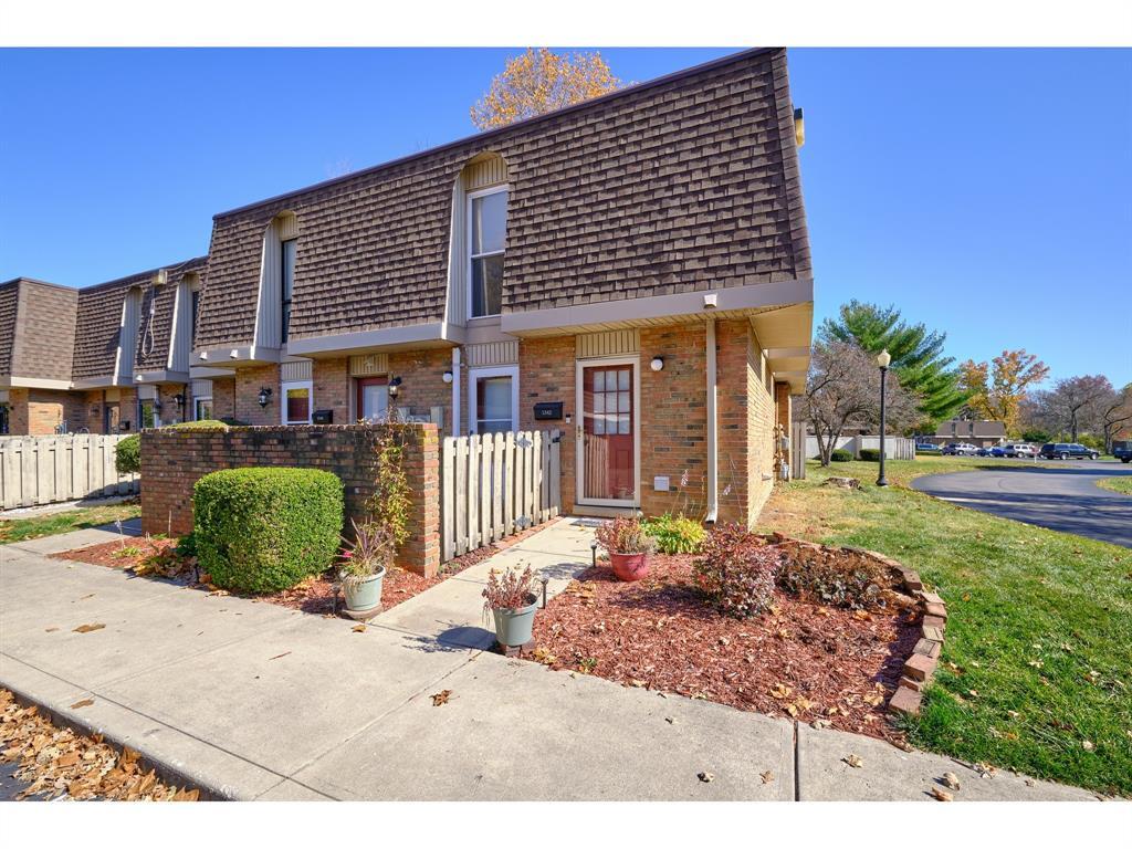1342 Tishman Ln, Indianapolis, IN 46260 Condo for Rent in