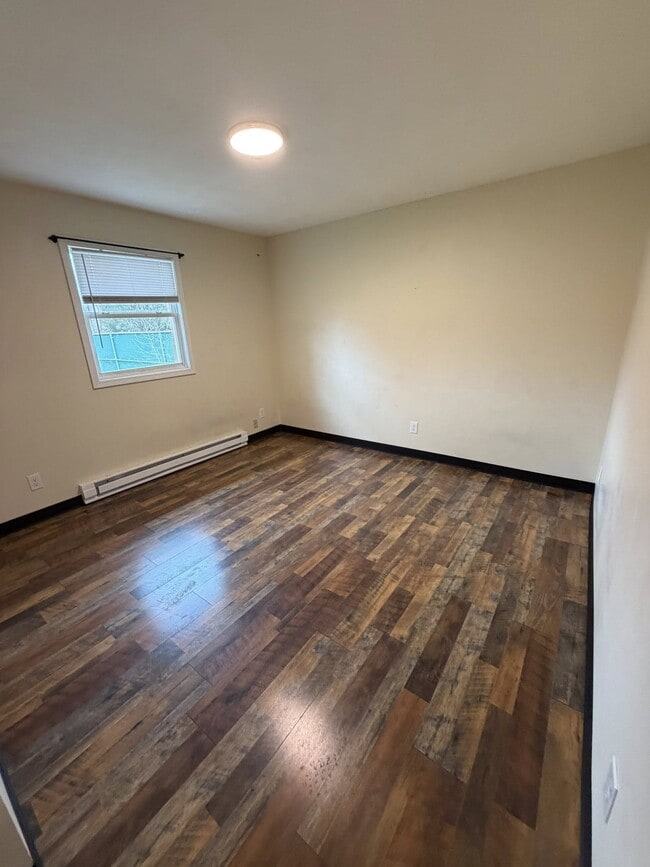 Foto del edificio - 1828 Newark Rd