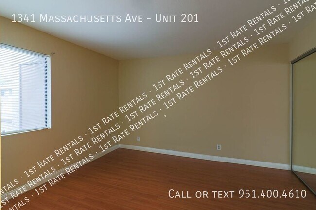 Building Photo - Newer Paint, Newer Apppliances!
