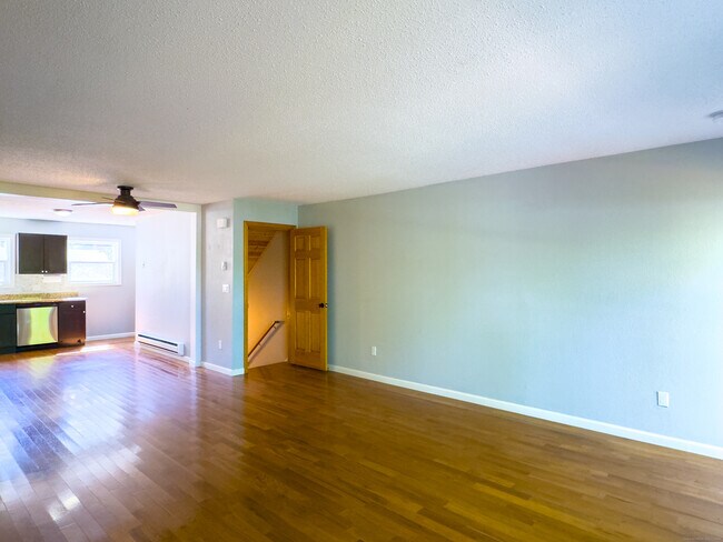 Building Photo - 333 Hillside Ave