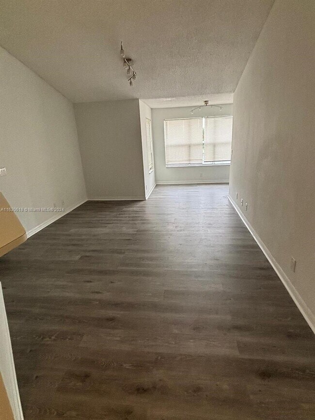 Foto del edificio - 701 Vista Isles Dr