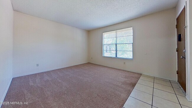 Foto del edificio - 474 Bentwood Ln