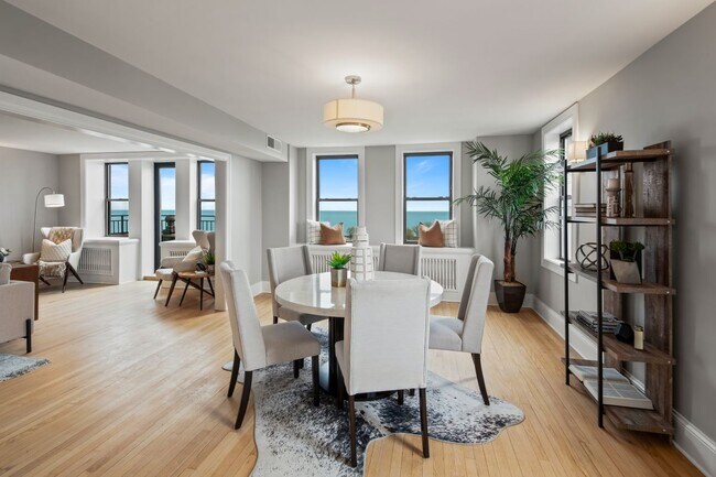 Building Photo - 7000 S South Shore Dr