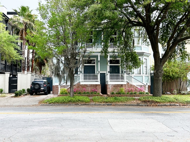 Building Photo - 412 E Gwinnett St