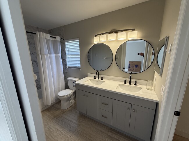 Foto del edificio - 3025 Greynolds St