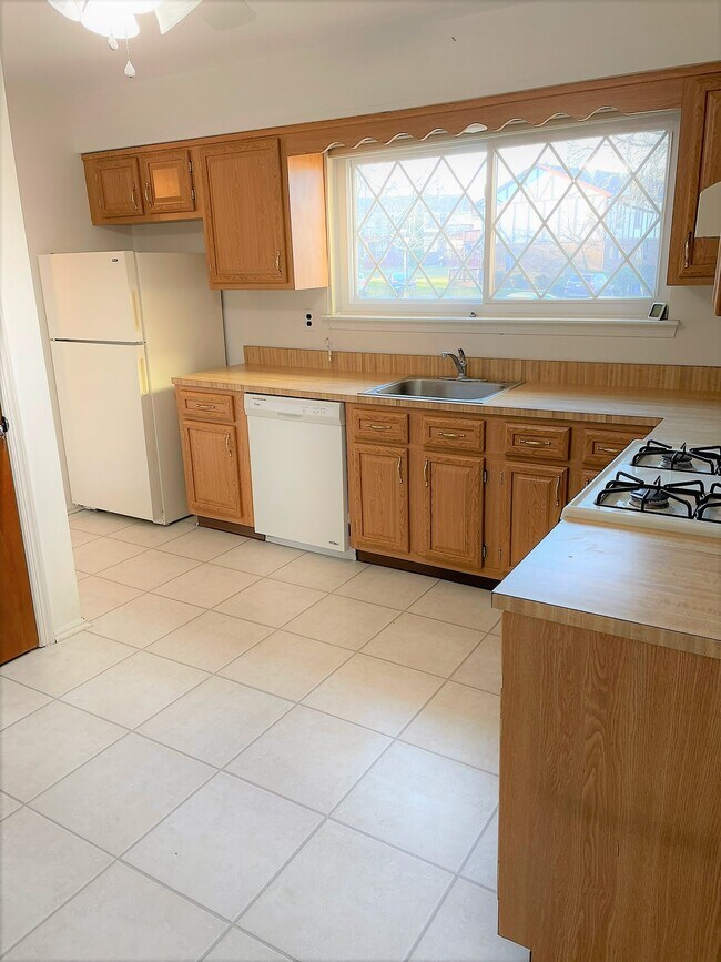 Foto del edificio - 33 Dorchester Ct