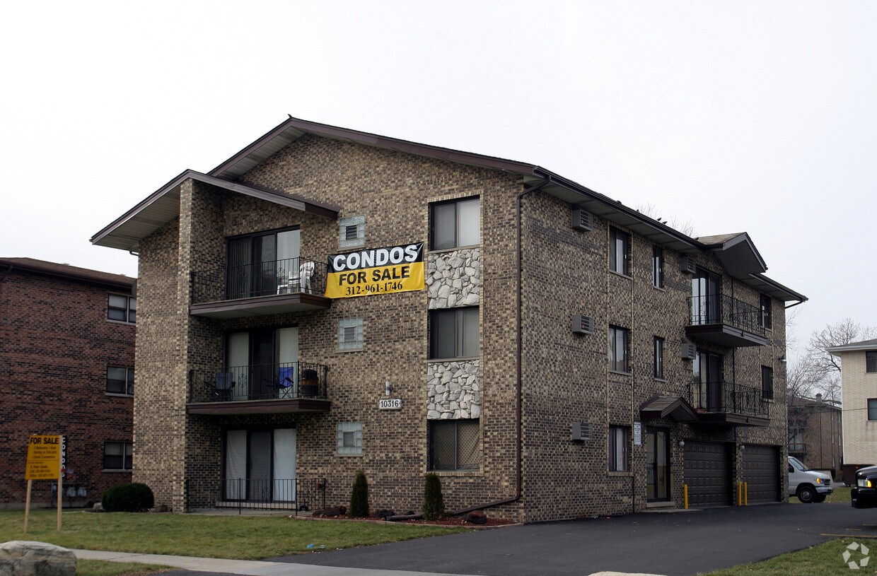 Primary Photo - 10316 S Mansfield Ave