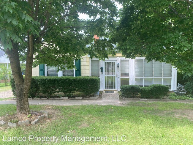Foto del edificio - 3 br, 2 bath House - 1006 Bragg Street