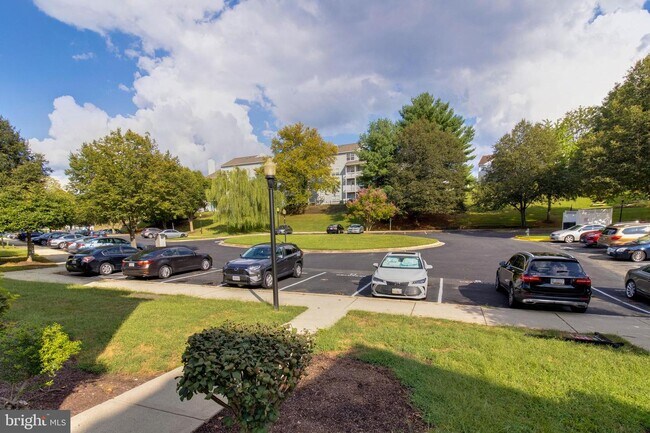 Building Photo - 8620 Devon Hills Dr